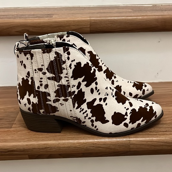 🆕 Arula Lottie Calf Suede Ankle Boots • NEW. #16. - Picture 4 of 13